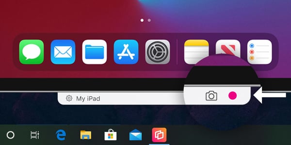 Screen mirroring iPad with screenshot button